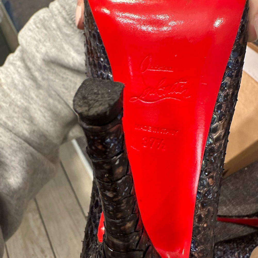 Christian Louboutin Blue Metallic Shoes - Picture 7 of 7